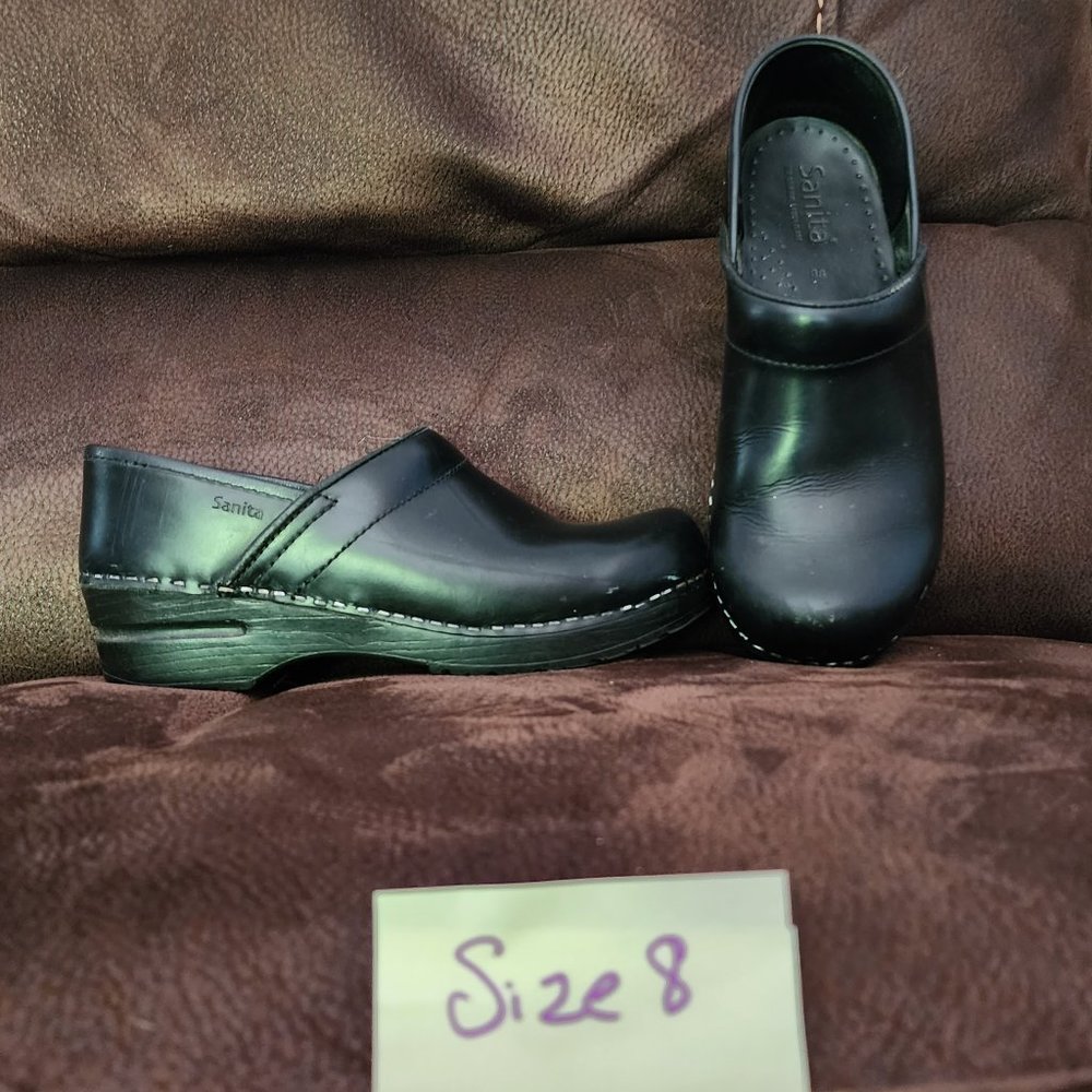 Sanita Clogs